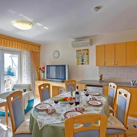 Lidia In - Nord-dalmatien Zára