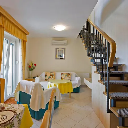 Lidia In - Nord-dalmatien Vendégház 4*