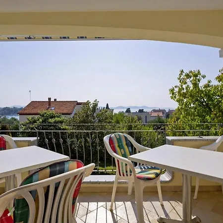 Lidia In - Nord-dalmatien Guest house *